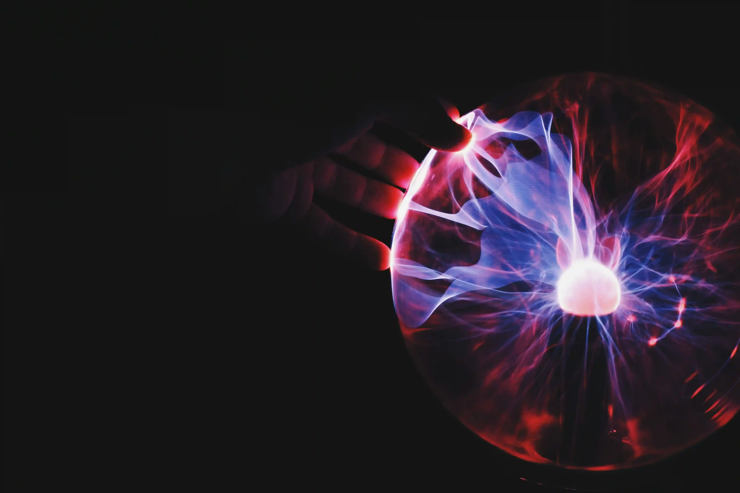 Imagen de cabecera de Interfaces cerebro-computadora, conectando la mente con la tecnología